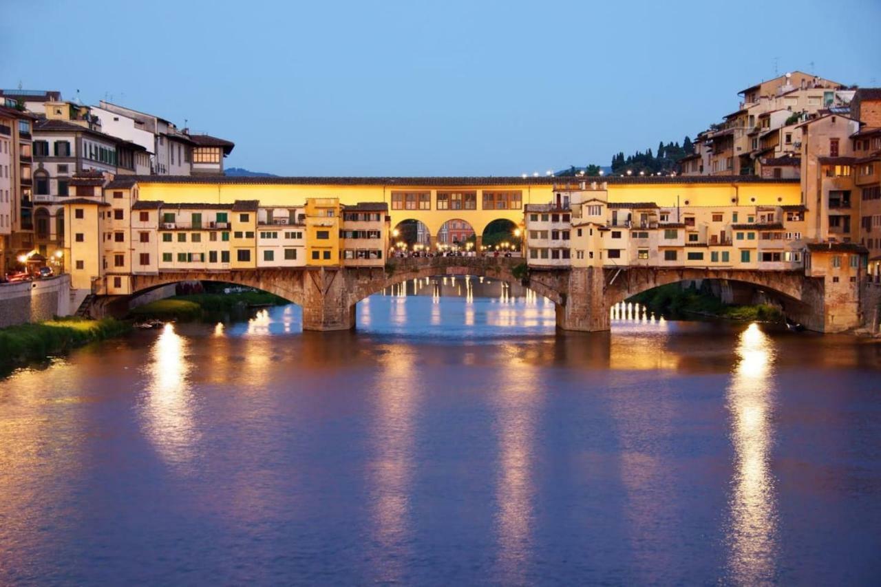 Ponte Vecchio & Maggio Jewel Loft Apartment ฟลอเรนซ์ ภายนอก รูปภาพ